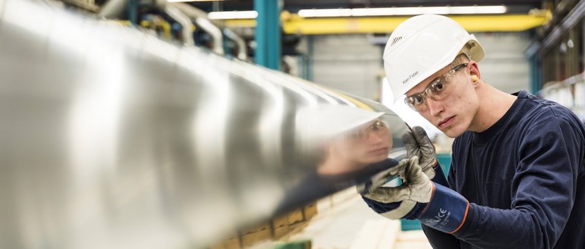 Strangpressen von Großprofilen im Hydro-Werk in Lichtervelde